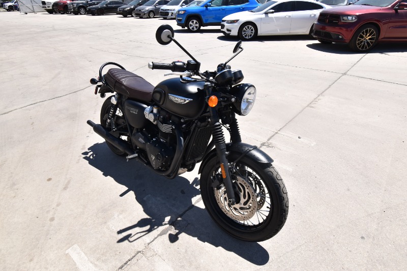 2020 Triumph Bonneville T120 Black