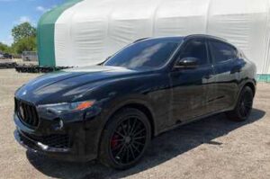 2017 Maserati Levante AWD Base