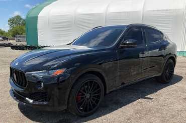 2017 Maserati Levante AWD Base