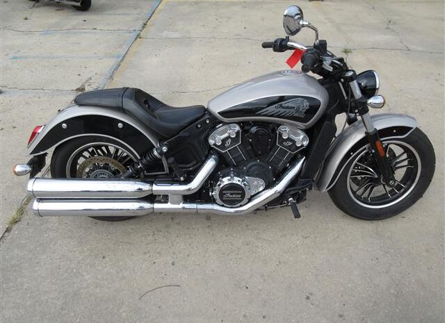 2022 Indian Scout Silver Quartz Metallic / Black (ABS)