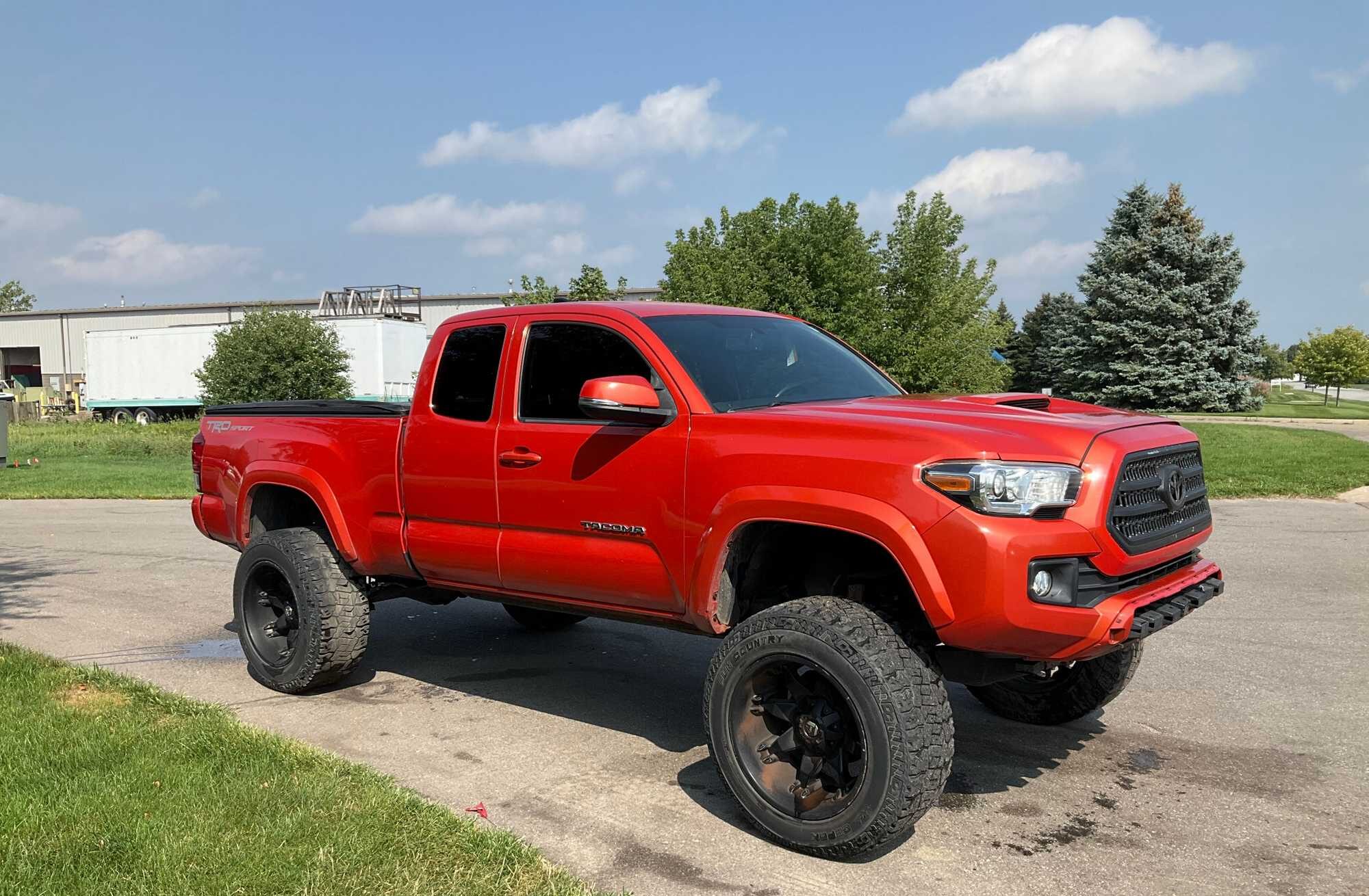 2016 Toyota Tacoma SR5 Access Cab V6 6AT 2WD