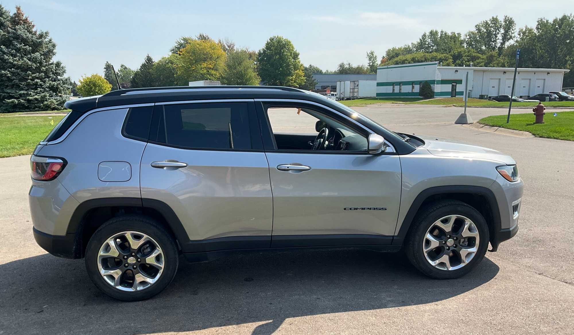 2019 Jeep Compass Limited 4WD SUV 4-DR