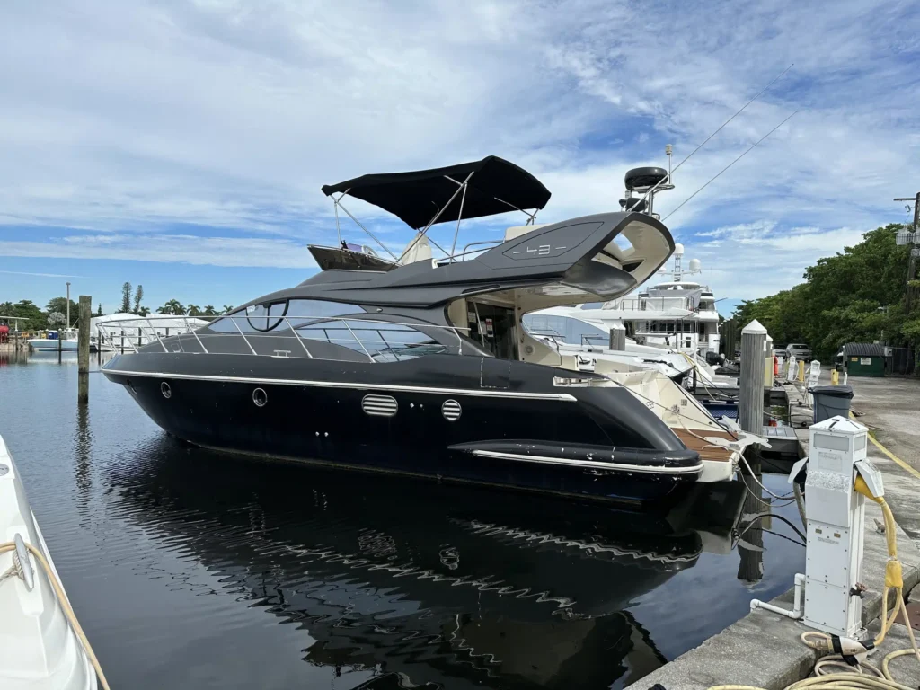2007 Azimut 43 Flybridge