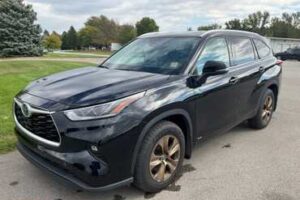 2022 Toyota Highlander Hybrid Bronze Edition AWD