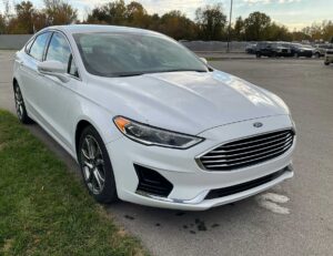 2019 Ford Fusion SEL Sedan 4-Dr