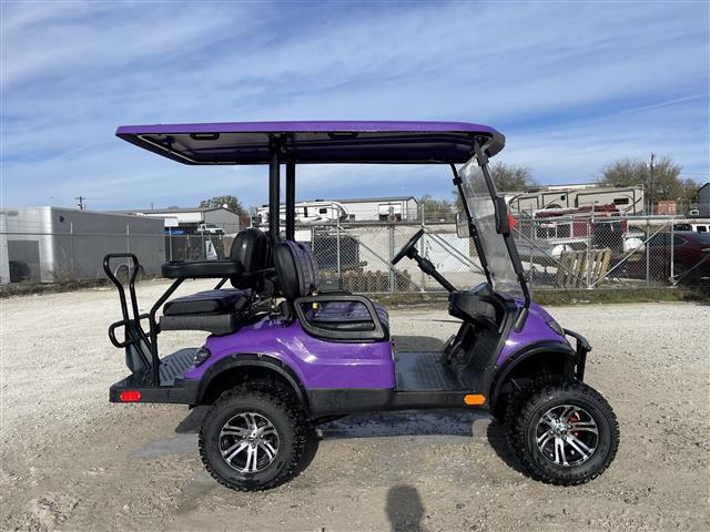 2022 Icon Electric Car I40