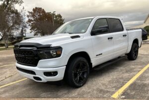 Chevy Silverado vs RAM 1500, Which Repo Truck Is Better?