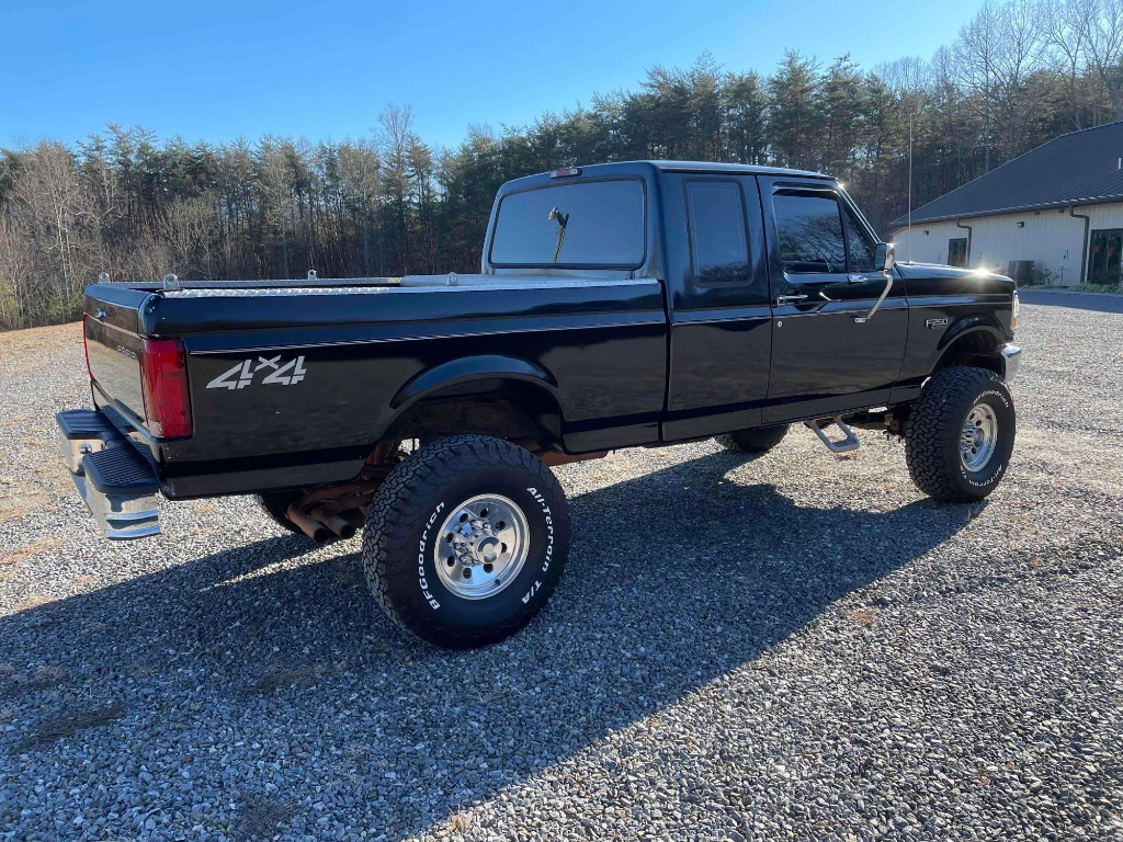 1996 Ford F-250 4×4 Pickup Truck