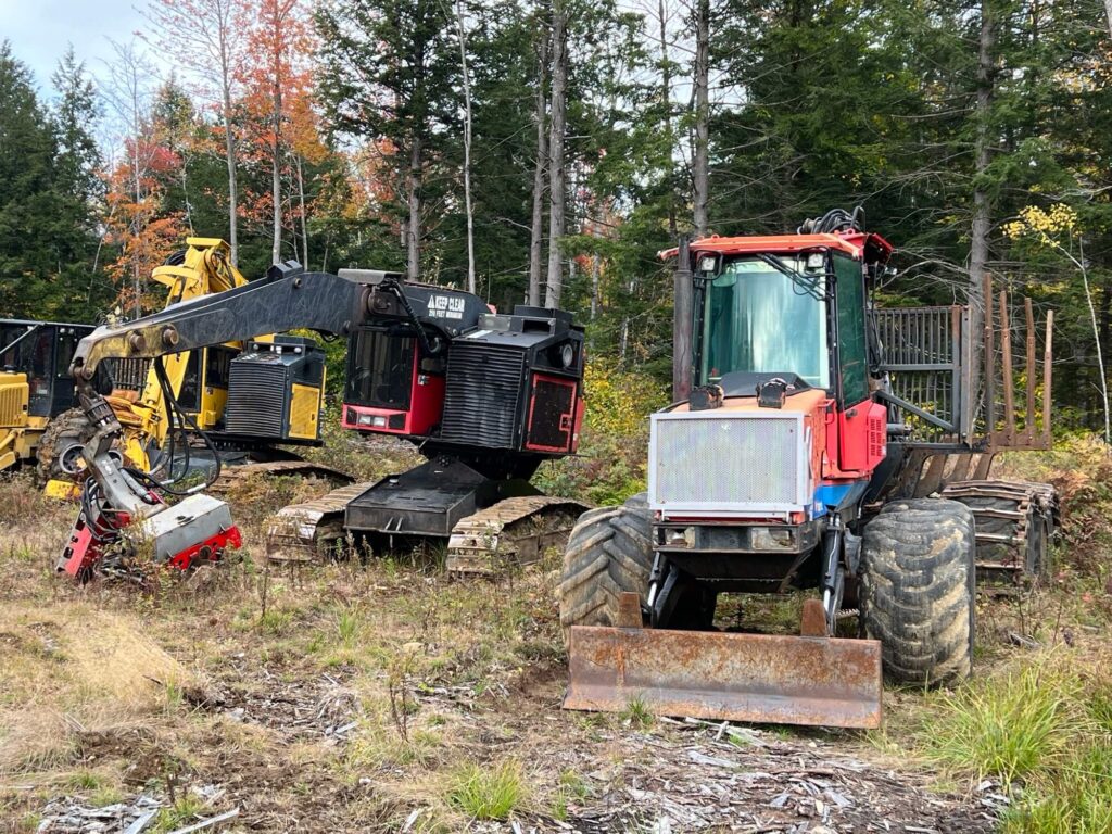 2005 Valmet Track Processor | 2005 Valmet Forwarder & Cranab Loader