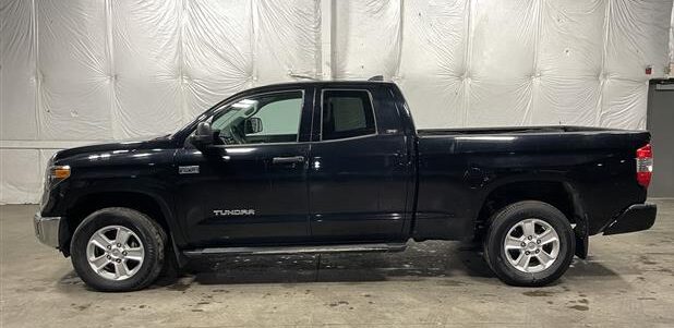 2021 Toyota Tundra SRS 4WD