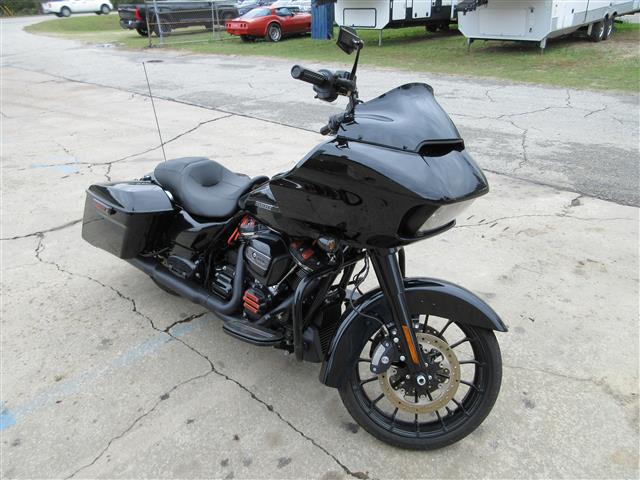 2019 Harley-Davidson Touring Road Glide Special (FLTRXS)