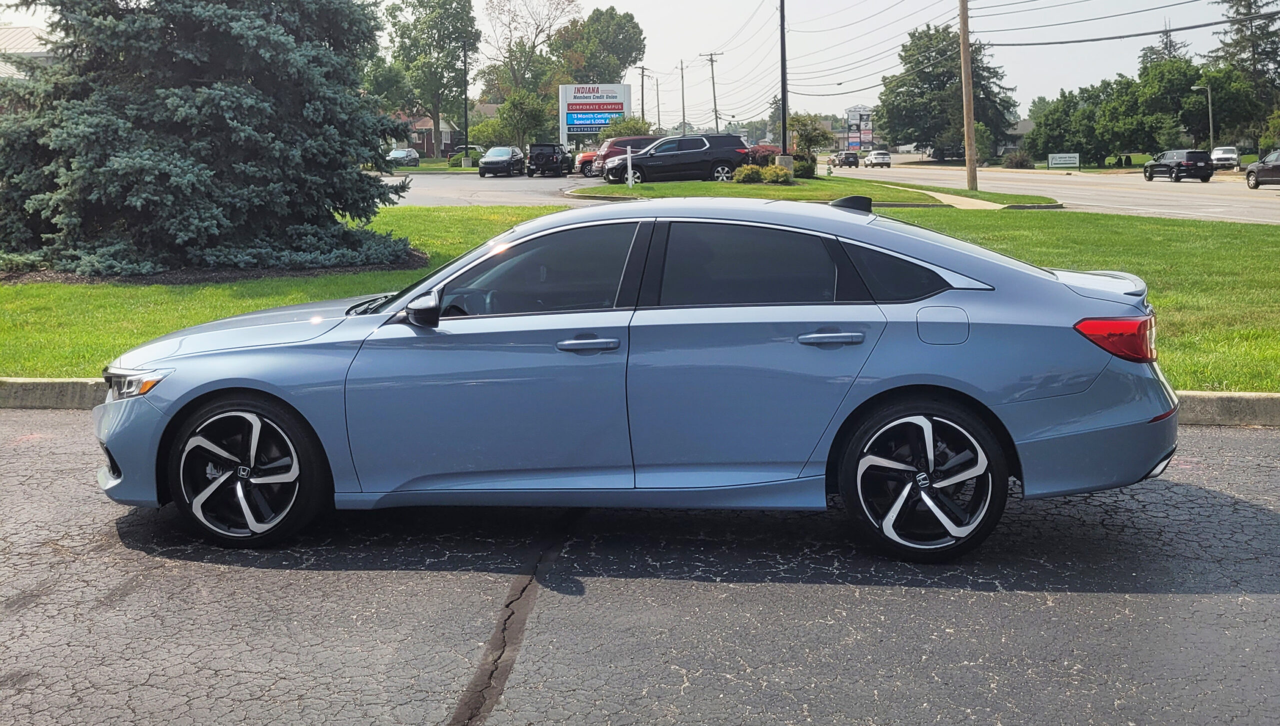 2022 Honda Accord SE Sport 4DR.