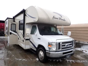 2017 THOR/FOUR WINDS 30D MOTOR COACH/HOME