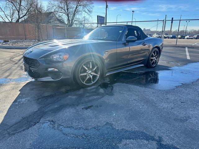 2017 FIAT 124 Spider Classica