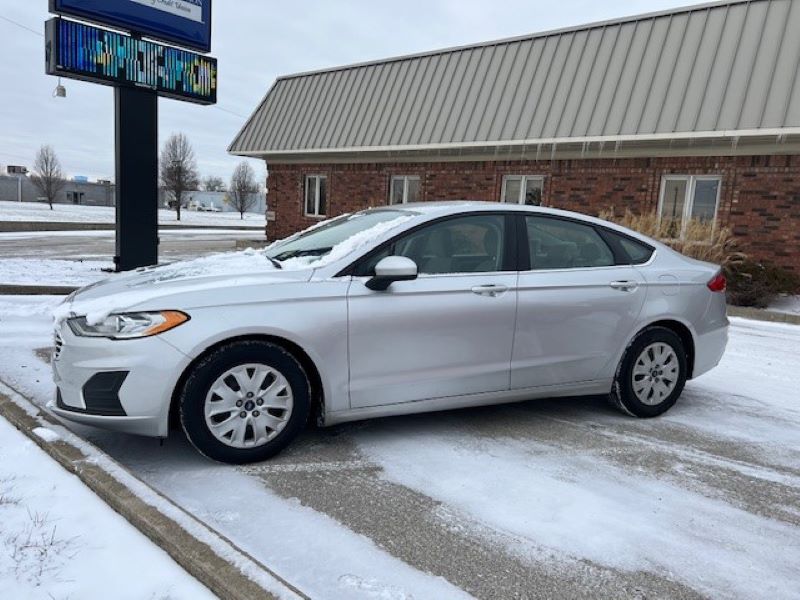 2019 FORD FUSION S