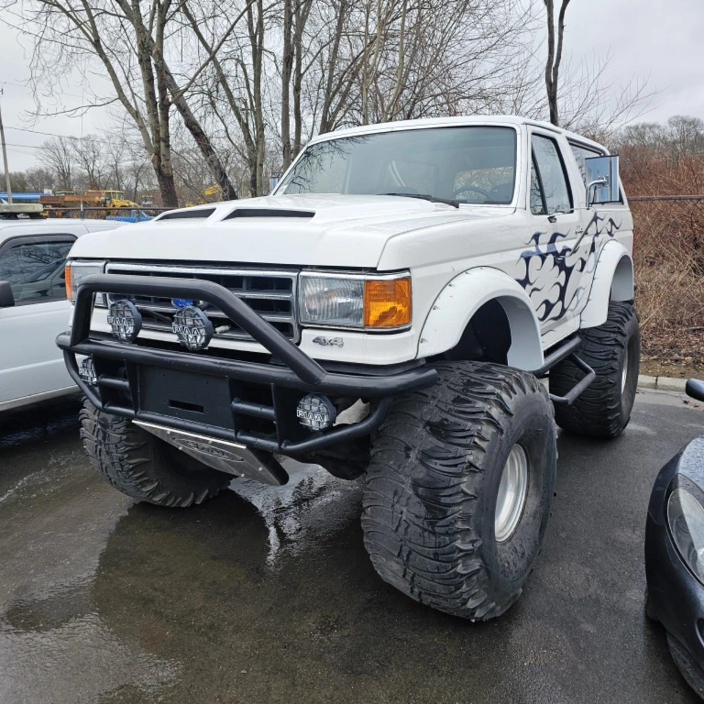 1991 Ford Bronco Custom