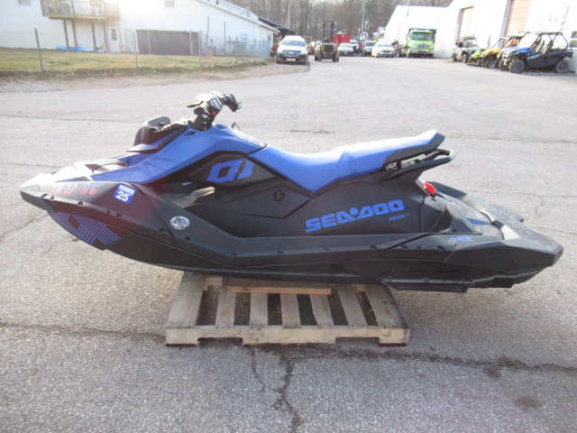 2022 Sea-Doo Spark Trixx