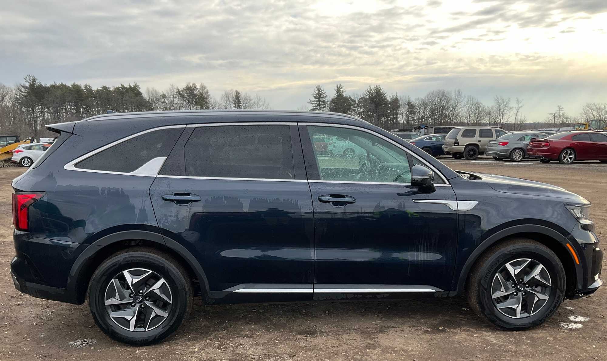 2021 Kia Sorento Sport Utility EX Hybrid FWD
