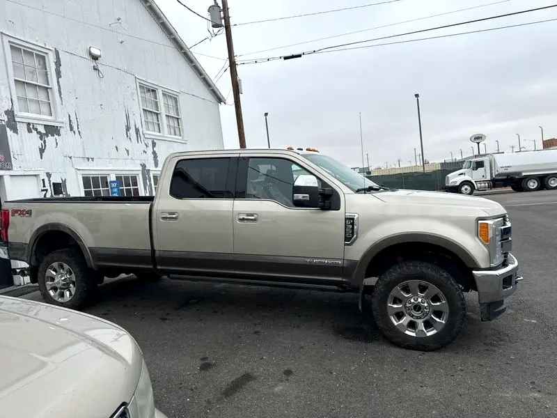 2018 Ford F-350 SD King Ranch Crew Cab 4WD