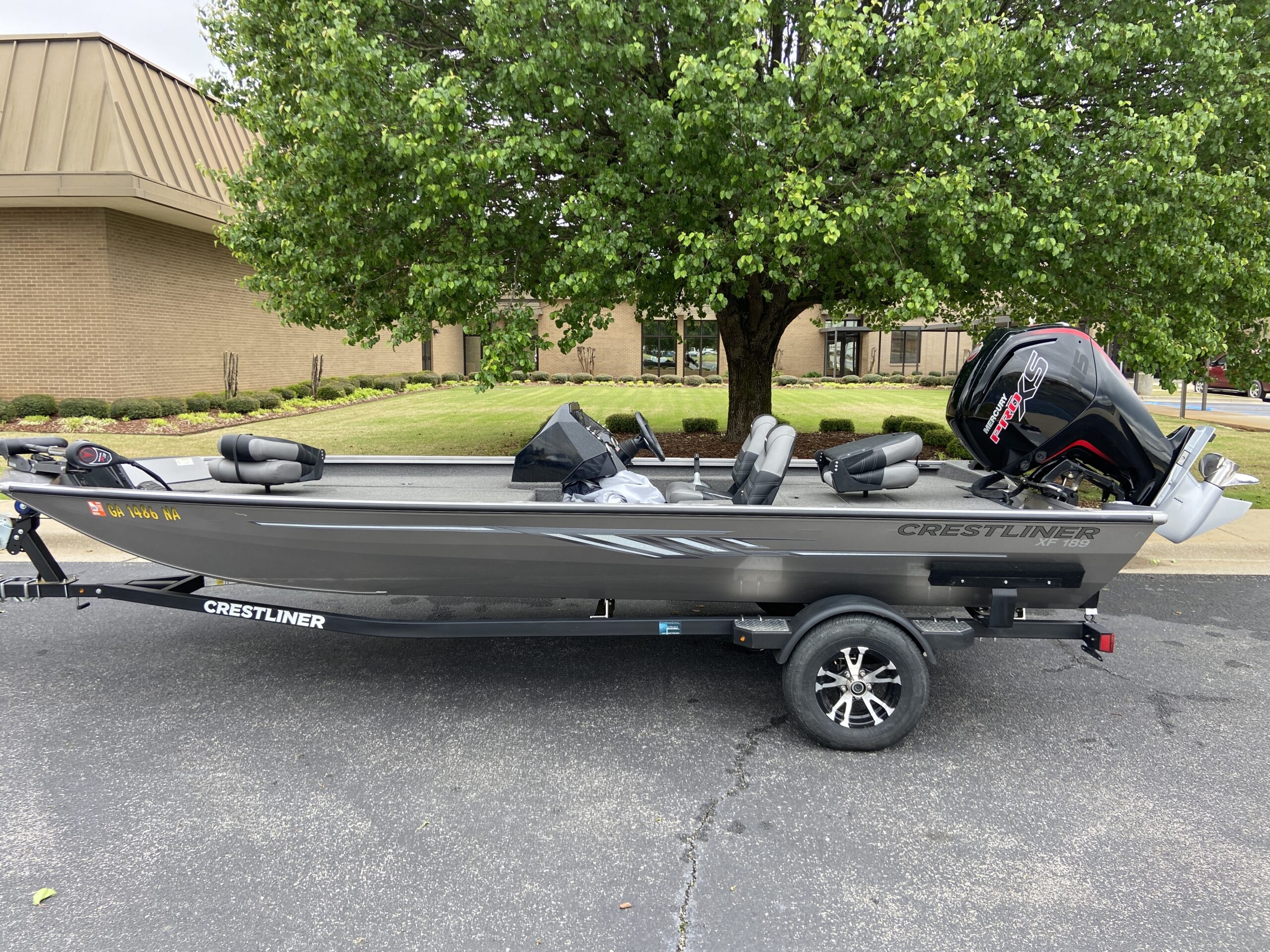 2022 Crestliner XF189