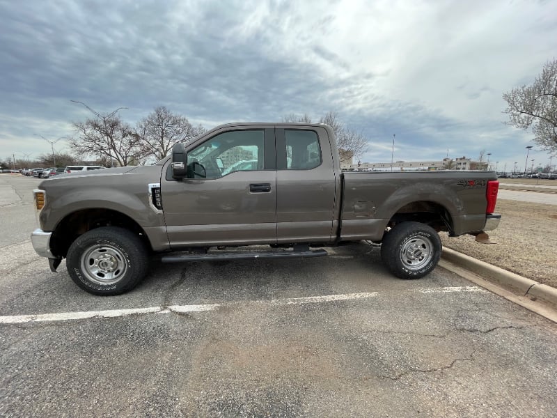 2019 FORD F-250 SD XL SUPERCAB 4WD
