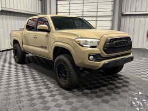 2017 Toyota Tacoma SR5