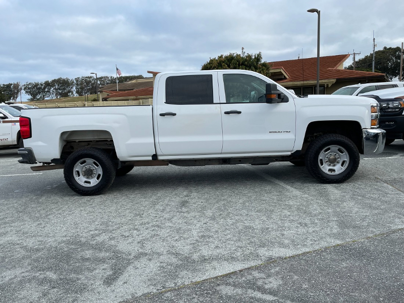2019 CHEVROLET SILVERADO 2500 4WD Crew Cab Truck