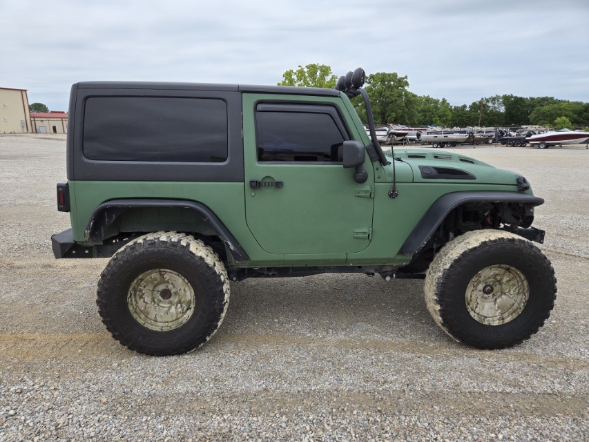 2013 Jeep Wrangler Sahara 4×4