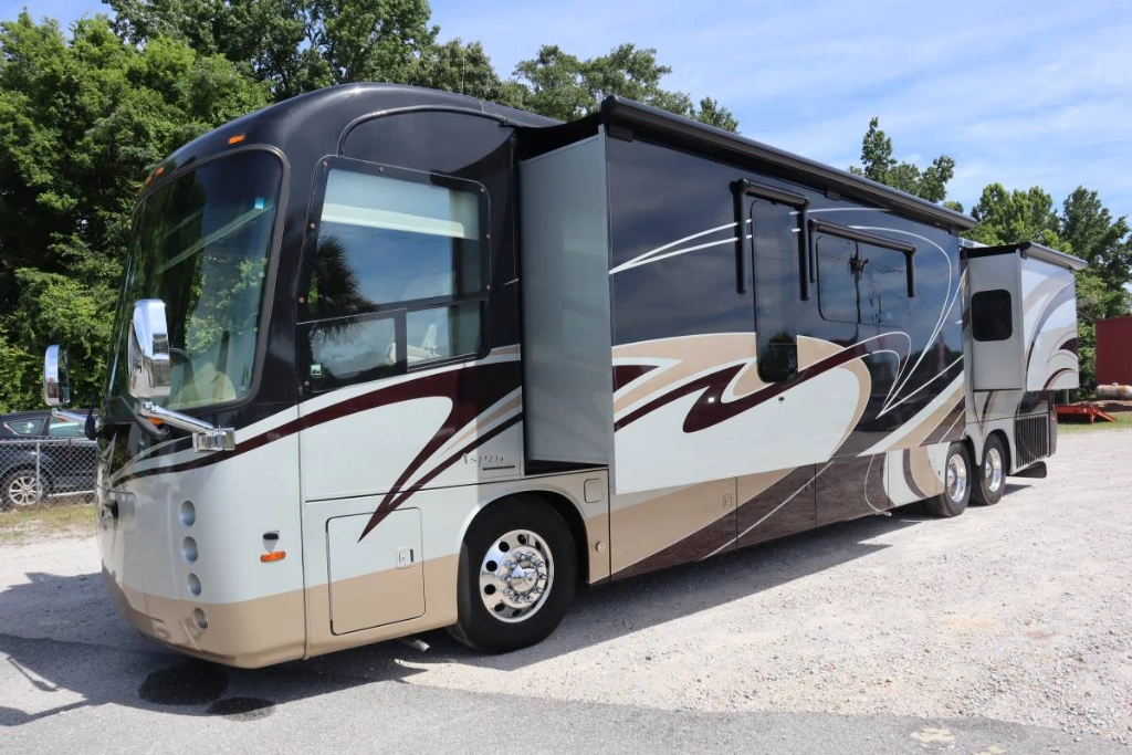 2014 Entegra Coach Aspire 42DEQ Diesel Motor Home