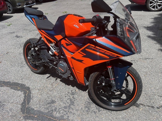 2022 KTM RC390 Motorcycle