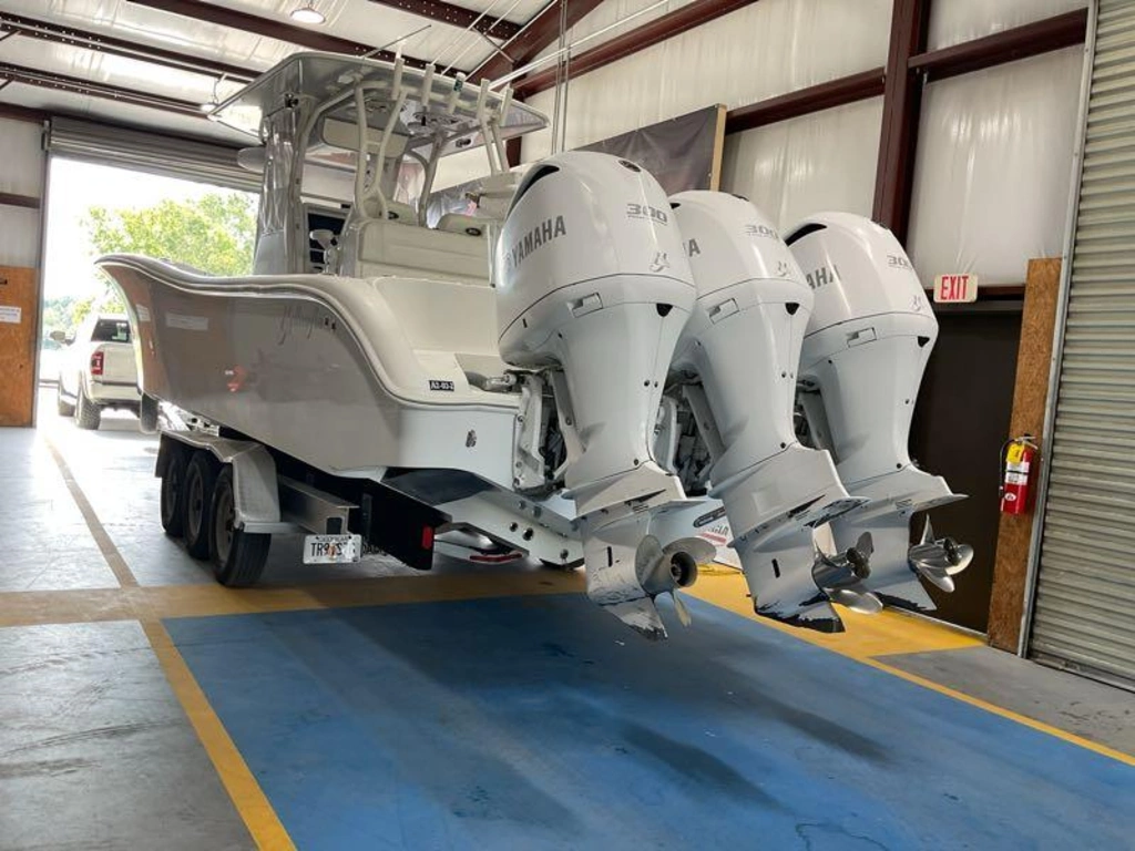 2015 YELLOW FIN 36 OFFSHORE 3-300 Yamaha