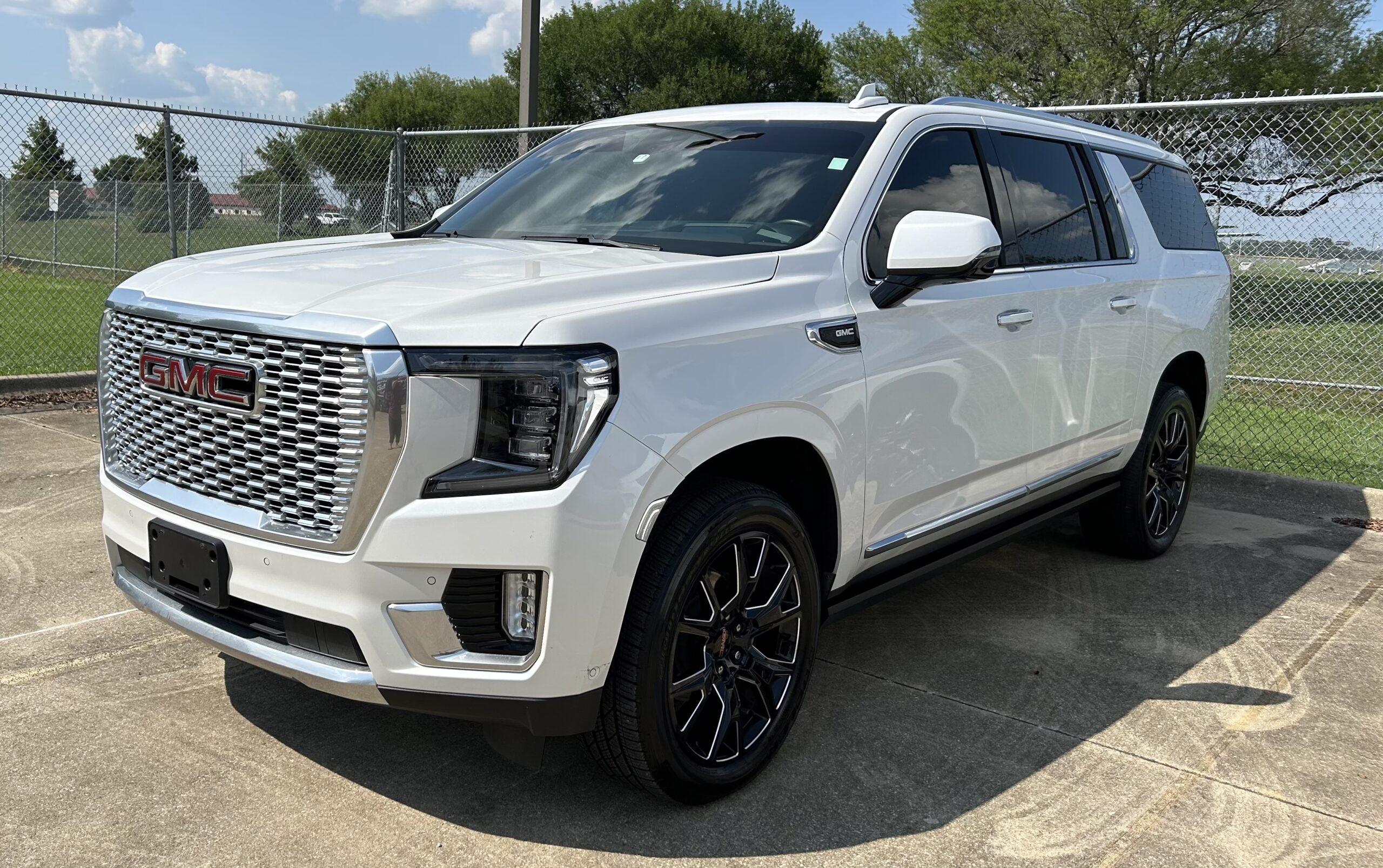 2023 GMC Yukon