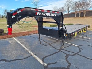 Bank owned trailers for sale by banks. Buy trailers directly from banks. No middleman, fee, or commission. 5th wheel, flat bed, enclosed, box trailer, car hauler, horse trailer, stock trailer, ATV trailers, and more. 