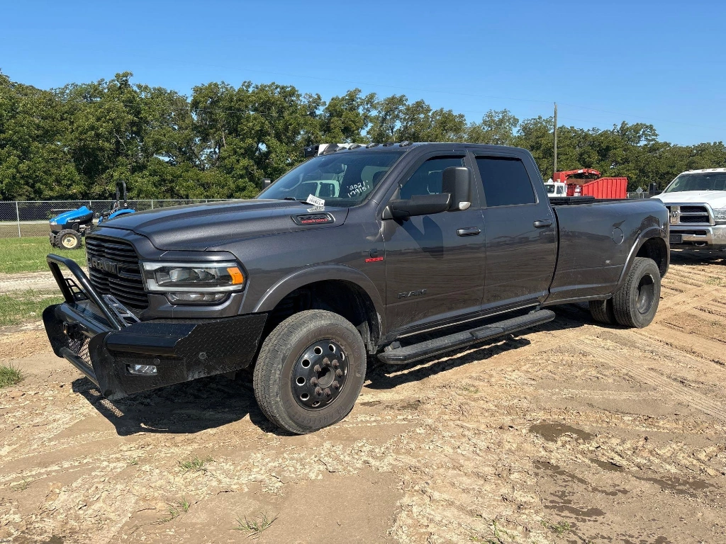 2021 DODGE RAM 3500 LARAMIE DUALLY