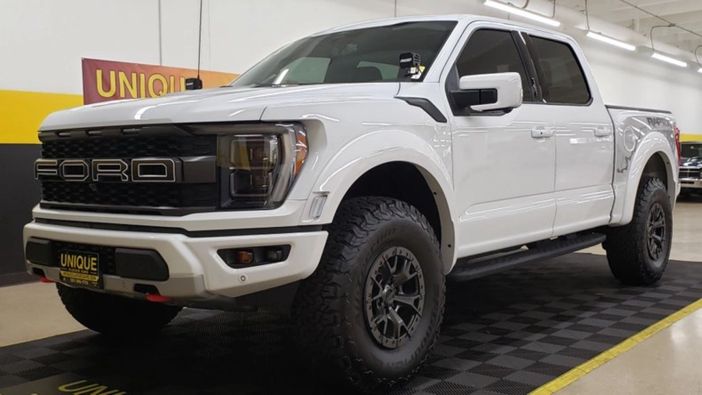 2022 Ford F-150 Raptor 37