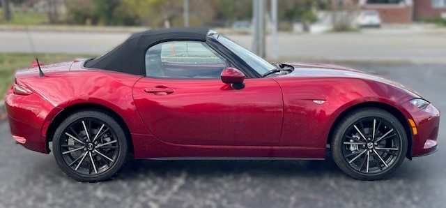 2024 Mazda Miata MX-5 Grand Touring