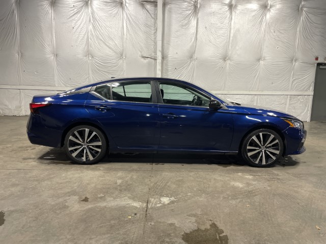 2021 Nissan Altima SR