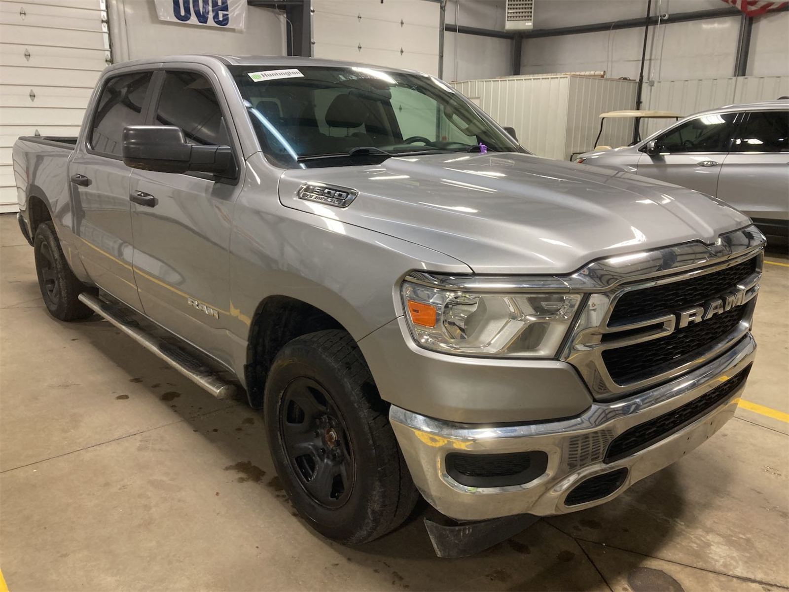 2019 Ram 1500 Tradesman 4WD Crew Cab SWB 5.7 8cyl. Gasoline