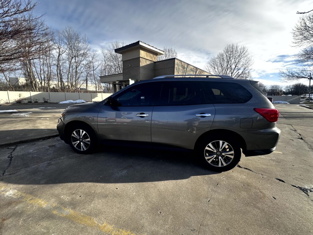 2017 Nissan Pathfinder