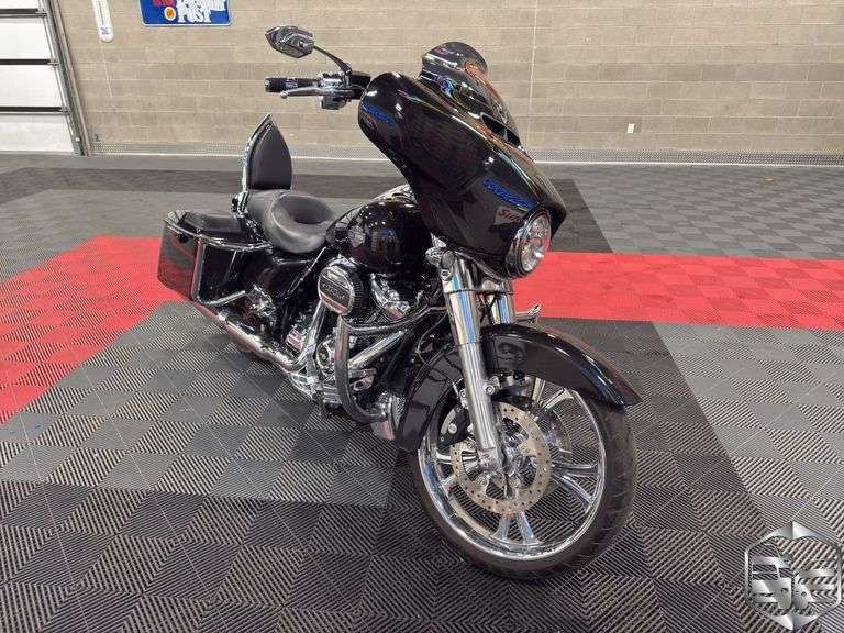 2021 Harley-Davidson FLHXS Street Glide Special