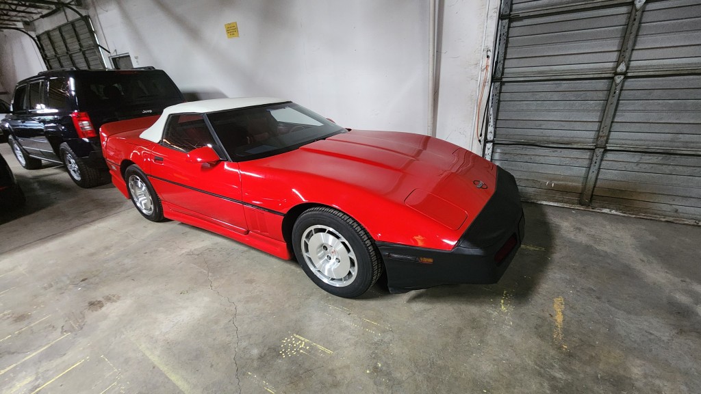 1986 Chevrolet Corvette Base