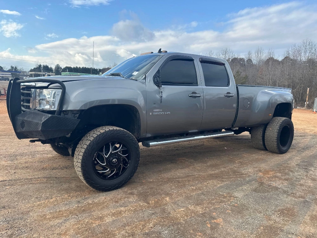 2008 GMC SIERRA SLT 3500HD 4X4 CREW CAB DUALLY PICKUP TRUCK