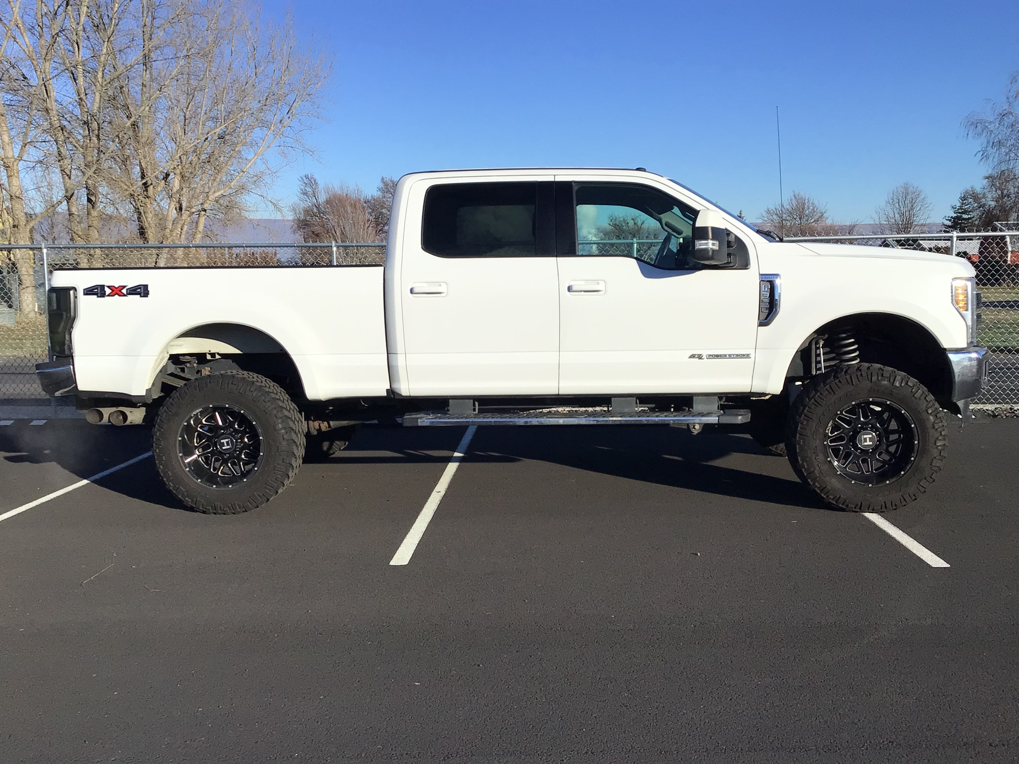 2018 Ford F-350 SD 6.7L Power Stroke Diesel