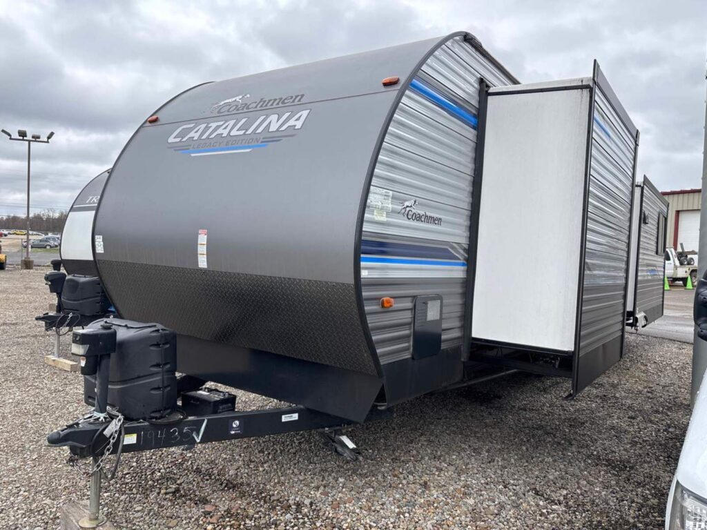2021 COACHMAN Catalina Legacy Edition 333RETS