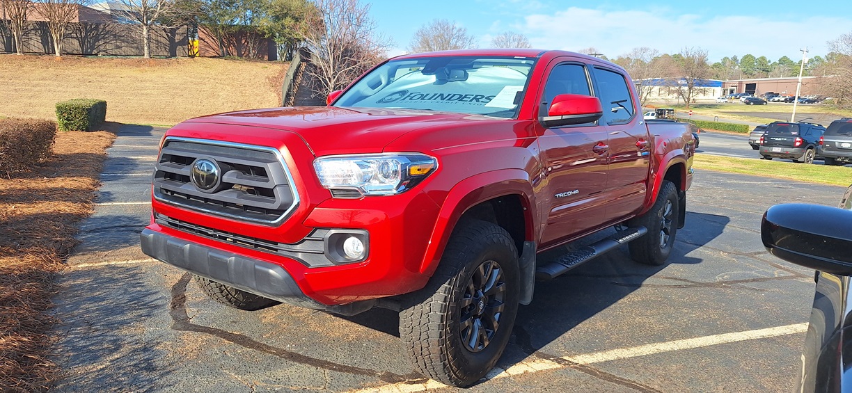 2022 Toyota Tacoma Crew Cab SR5 4WD