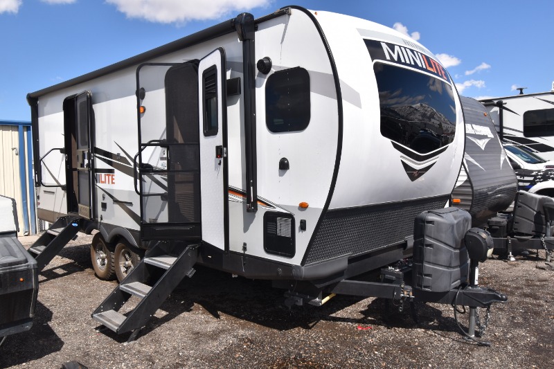 2021 ROCKWOOD by Forest River MINI LITE M-2516S-26′