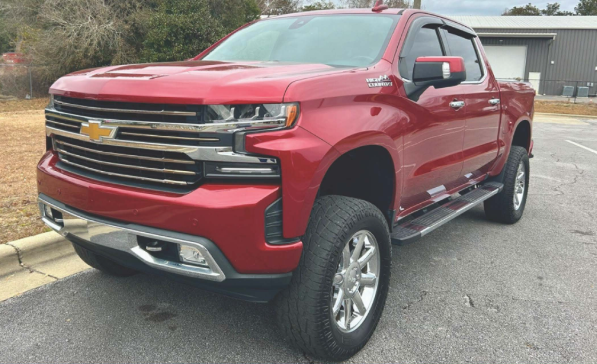 2019 Chevrolet Silverado High Country
