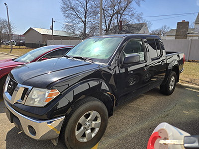 2010 NISSAN FRONTIER