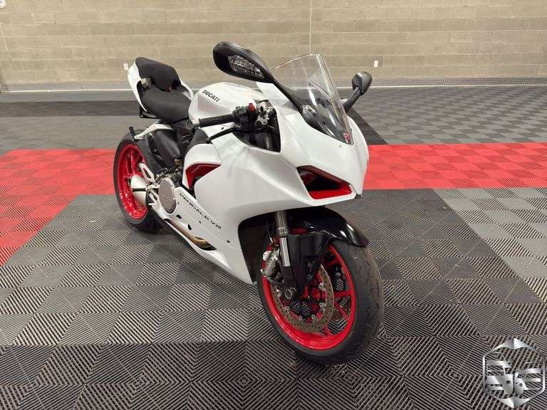 2021 Ducati Panigale V2