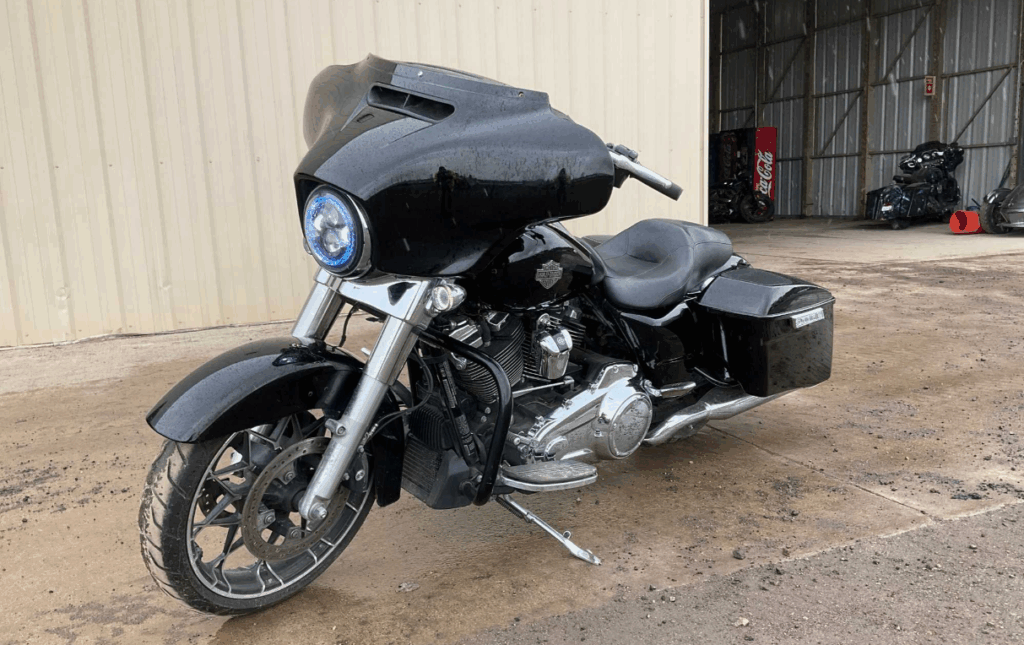 2022 Harley Davidson FLHXS Street Glide Motorcycle